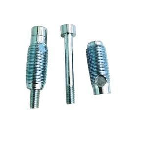 Fixations industrielles sur mesure en acier au carbone zingué, boulons à tête cylindrique hexagonale et manchons filetés, vis de serrage. - Product Image 1