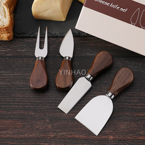 Çatal peynir aksesuarları 4 adet siyah ceviz ahşap saplı peynir bıçağı seti renk kutusu ile - Product Image 2