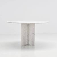 Table de salle à manger ronde avec base en marbre blanc Plateau de table rond en marbre de Carrare du milieu du siècle avec 3 bases cylindriques