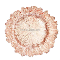 Lot de 50 Assiettes de Présentation Durables Transparentes 33 cm avec Bord Doré Motif Floral Corail Design Moderne Classique pour Mariage et Réceptions
