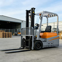 Chariot élévateur électrique compact à conducteur assis, capacité 1000 kg, levée 3 m, certifié CE