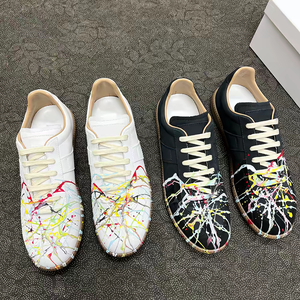 Scarpe da Allenamento M6 Deen 2026 Nuovo Stile Sportivo Casual Design Graffiti Versatile in Vera Pelle Tendenza Moda Bianche per Coppia - Product Image 3