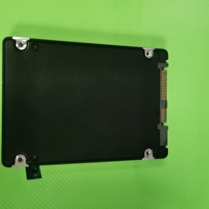 Sams-un-g H-P-E PM1633a 3.84TB SAS 12Gbps SSD AREA3840S5xnNTRI MZILS3T8HMLH-000H4 อินเทอร์เฟซ SAS ให้การถ่ายโอนข้อมูลความเร็วสูง - Product Image 2