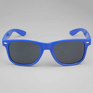 Óculos de Sol Personalizados para Homens e Mulheres com Lentes de PC e Impressão de Logo Personalizada <span class=keywords><strong>2026</strong></span> - Product Image 6