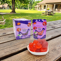 Vente en gros sur mesure Confiserie molle gommeuse 4D à la fraise Bonbons à la gelée 3D aigre-doux Saveur fruitée Certifiée Halal Boîte OEM/ODM