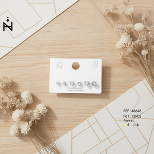 Orecchini a Perno Angelina a Forma di Cuore con Zirconi 4mm 5mm 6mm in Acciaio Inossidabile, Gioielli Unisex alla Moda, Idea Regalo - Product Image 4