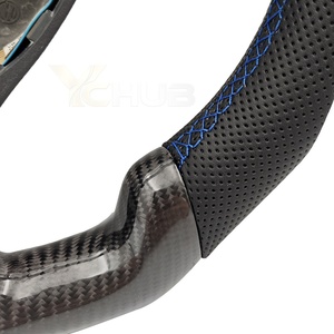 Volant personnalisé en cuir perforé avec inserts en fibre de carbone pour <span class=keywords><strong>VW</strong></span> Volkswagen Golf 5 Mk5 GTI Jetta R32 Passat B6 <span class=keywords><strong>R</strong></span> <span class=keywords><strong>Line</strong></span> - Product Image 6