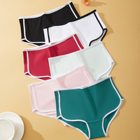 Culottes Sportives en Coton pour Femmes avec Bordures Contrastantes – Vente en Gros Usine – Sous-vêtements Respirants pour Dames – Lingerie Féminine Personnalisable avec Logo