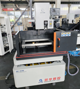 Configuración de Lujo, Alta Precisión, Alta Capacidad, Servo CNC, Motor PLC de Velocidad Media, Electroerosión por Hilo HC530, 5 Ejes, DK7735 - Product Image 6