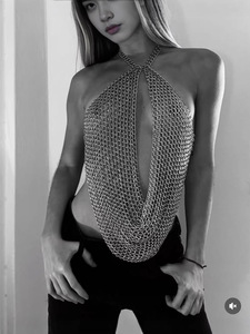 Top Halter de Cadena de Aluminio Hecho a Mano para Mujer, Estilo Medieval, con Capas Plateadas, para Festivales y Fiestas Rave, Novedad 2026 - Product Image 4