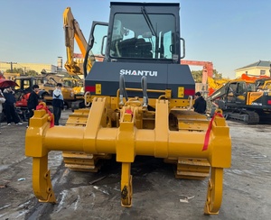 Bulldozer d'occasion Shantui SD16 de haute qualité à bas <span class=keywords><strong>prix</strong></span>, bulldozers sur chenilles d'occasion Shantui SD16 SD22 SD32 avec moteur - Product Image 4