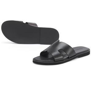 OEM çin üreticinin buzağı deri erkek kaymaz plaj düz sandalet özel slayt açık ayakkabı erkekler için kışlık terlik - Product Image 1