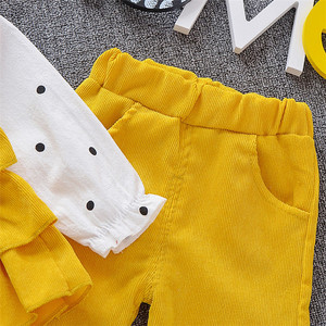 Ensemble de vêtements pour garçons en bas âge, t-shirts et gilets de Noël et pantalons cargo à fermeture éclair provenant de sites de shopping - Product Image 5