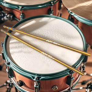 Stik Drum warna dapat disesuaikan stik Drum Hickory warna-warni 5A 7A stik Drum kayu merah biru hitam kuning untuk latihan - Product Image 6