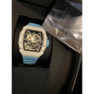 Montre automatique mécanique pour homme, style designer haut de gamme, en fibre de carbone ultra-légère, tourbillon, best-seller - Product Image 1