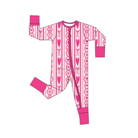 Organische bamboevezel Valentijnsdag baby romper met aangepaste hittetransfer logo patroon kleur maat lage minimale bestelhoeveelheid hartprint slaappak