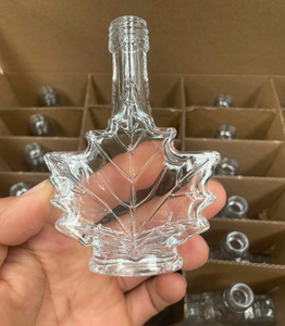 Bouteilles en verre transparentes en forme de feuille d'<span class=keywords><strong>érable</strong></span> pour sirop, 50 ml, 100 ml, 250 ml, avec bouchon <span class=keywords><strong>à</strong></span> vis, vente en gros - Product Image 2