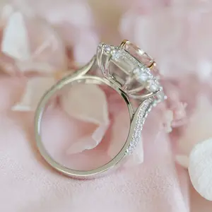 1,5ct cahaya potongan bercahaya Pink lab tumbuh cincin berlian 18K emas GIA/IGI bersertifikat