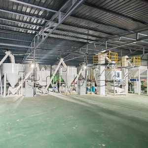 Máquina multifuncional para aves para ganado, alimentación para ganado, línea de pellets de troquel plano fabricada en China - Product Image 1