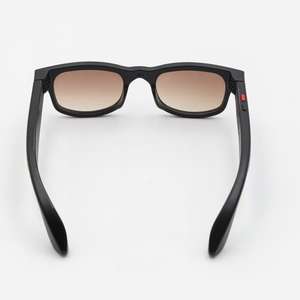 Gafas Inteligentes AIMB-G1 con Cámara de 800W, Almacenamiento Local, Grabación de Audio y Traducción IA en Tiempo Real - Auriculares Portátiles OEM/ODM/OBM - Product Image 4