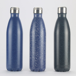Gobelet <span class=keywords><strong>en</strong></span> acier inoxydable <span class=keywords><strong>en</strong></span> forme de <span class=keywords><strong>Coca</strong></span>-Cola Double/Simple paroi sous vide sans échelle de mesure avec bouteille d'eau <span class=keywords><strong>en</strong></span> <span class=keywords><strong>verre</strong></span> - Product Image 3