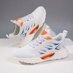 Nouvelles Chaussures de Sport Décontractées Blanches à Lacets pour Hommes, Respirantes en Maille, Idéales pour la Marche Quotidienne – Collection Automne-Été (Vente en Gros) - Product Image 5