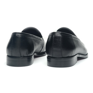 Mocassins de haute qualité pour hommes en cuir de vachette à franges personnalisés faits à la main pour des occasions formelles ou des vêtements décontractés - Product Image 3