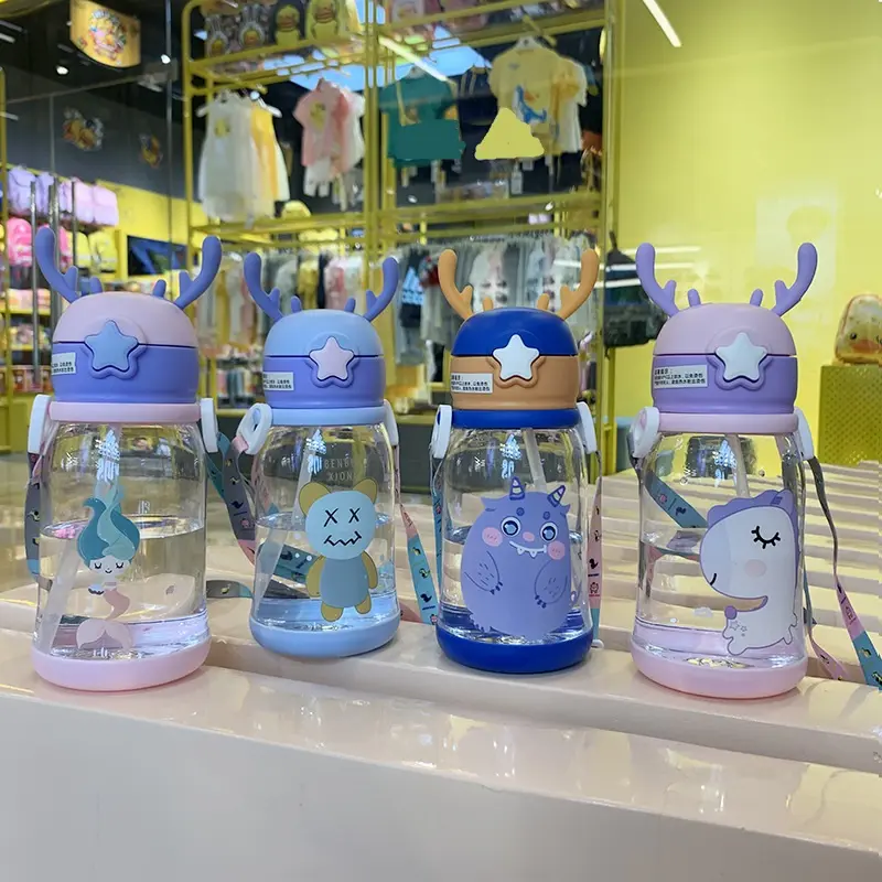 Kinder Wasser flasche Kreative Cartoon Baby Fütterung mit Strohhalmen Auslaufs ichere Wasser flasche Kinder Wasser flasche für die Schule