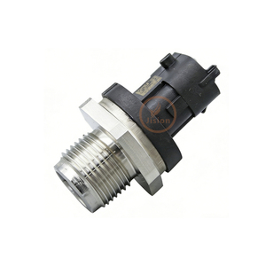 Sensor de Presión de Combustible de Alta Calidad 940780670024 55PP26-02 0261545051 0261545059 para Excavadora - Product Image 4