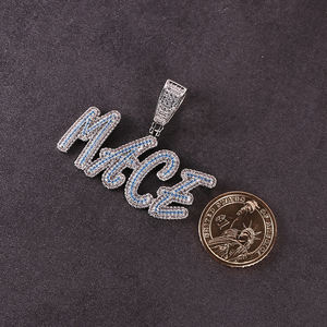 Collar con Colgante de Letras Inglesas Mayúsculas Retro con Circonitas, Estilo Hip Hop Europeo y Americano, Gran Venta, para Mujeres y Hombres, Regalo - Product Image 3