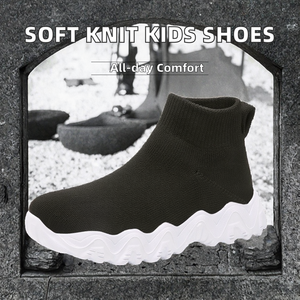 Zapatillas deportivas de punto transpirables con suela blanda y ligera para niños, estilo slip-on, de malla, a la moda, con EVA, para primavera. - Product Image 2