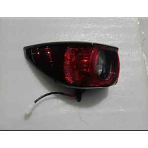 Feu arrière LED Calavera pour CX5 2018-2021, côté droit arrière, lentille rouge, 12V, nouveau modèle de remplacement P1136 - Product Image 1