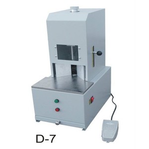 Machine de découpe automatique de coins arrondis électrique D7, 500 feuilles, 7 matrices, type bureau, pour le traitement du papier - Product Image 1