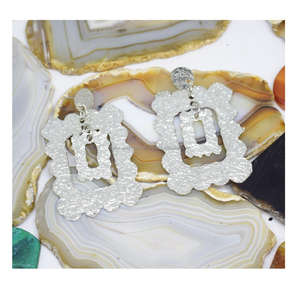 2025 européen Paris boucles d'oreilles bijoux rond velours noël nigérian bleu boucles d'oreilles en laiton perlé coloré boucles d'oreilles bijoux - Product Image 6