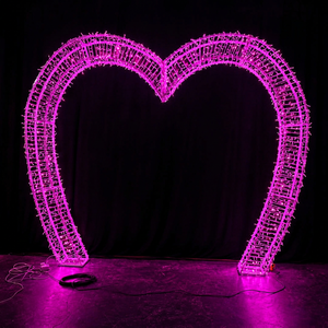Grande Décoration Lumineuse LED en Forme de Cœur pour Arche de Mariage Extérieure et Entrée de Rue - Product Image 1