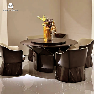 Set da Pranzo in Legno Impiallacciato Design Italiano, Tavolo Rotondo in Legno Massello con Vassoio Girevole e 4 Sedie, Misure Personalizzabili per Villa e <span class=keywords><strong>Hotel</strong></span> - Product Image 3