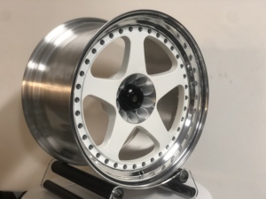Cerchi Forgiati Personalizzati da 15 Pollici in Argento con Finitura Cromata Dorata, Nuovi, Perfetti per Corolla <span class=keywords><strong>Minicooper</strong></span> del 1973 - Product Image 6