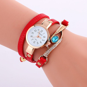 Reloj de pulsera con incrustaciones de diamantes, reloj popular de versión coreana para mujeres europeas y americanas - Product Image 2