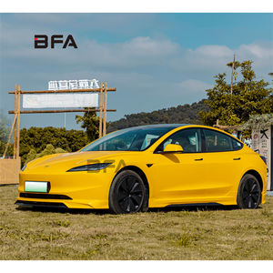 Para el último modelo Tesla 3 de 2023, actualice el kit de cuerpo de la falda lateral del labio delantero y trasero en estilo de flecha oscura - Product Image 5