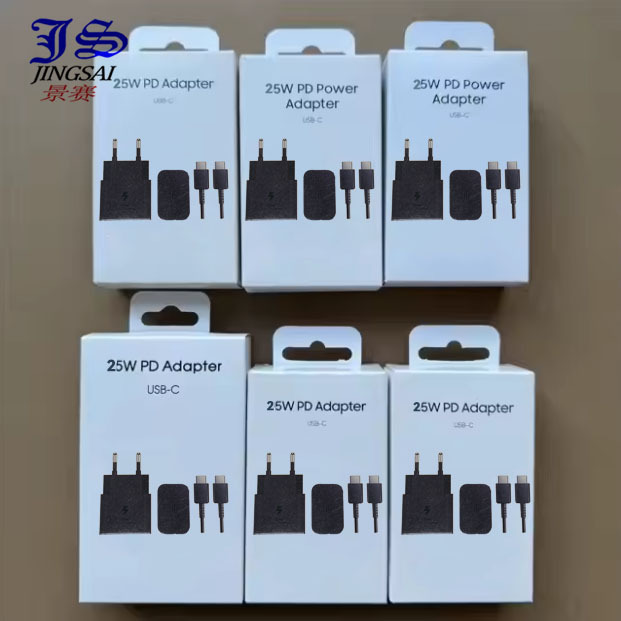 2025 25W PD3.0 USB-C Fast Charger with Retractable Cable & Overcharge Protection for for S25/S24/S23 Electric