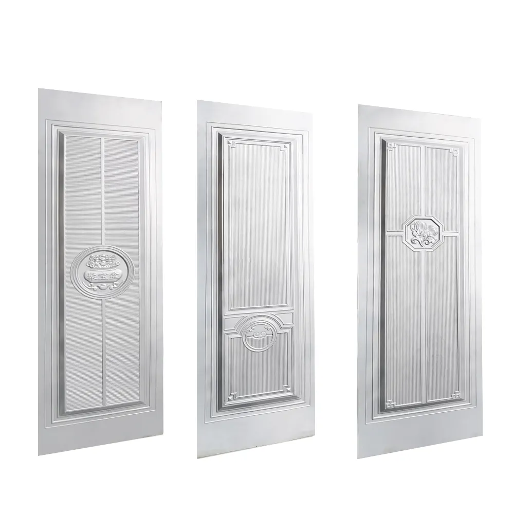 Placas de metal de diseño en relieve de piel de puerta de acero estampado Qichang para puertas y ventanas de entrada para el hogar