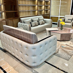 Sofá de cuero moderno de lujo para sala de estar, conjunto de sofá Chesterfield de gama alta, muebles con sofá de decoración dorado de acero inoxidable - Product Image 4