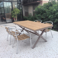 Ensemble de table et de chaises en plastique imitation bois, moderne, imperméable, durable, avec coussin, pour la plage, l'hôtel, le jardin, le salon, meubles d'extérieur
