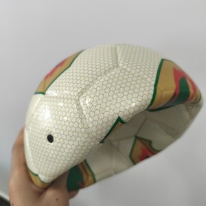 Balón de Fútbol Sala de Bajo Rebote, Talla 4, Rebote Reducido, para Entrenamiento y Partidos en Interiores, Logotipo Personalizado, Fabricante OEM para Venta al Por Mayor - Product Image 1