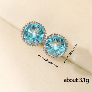 Orecchini a Perno Quadrati Cavi Semplici per Donne, Accessori per Orecchie Geometrici per Uso Quotidiano - Product Image 5