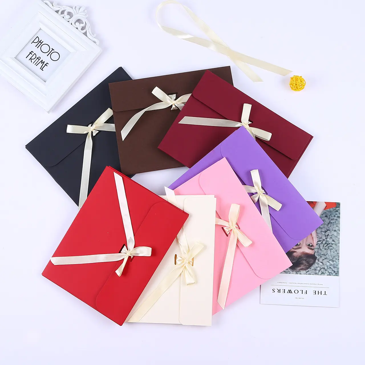 Customized silk scarf bags stockings packaging box square paper gift box creative color envelope gift Promotional Paper Bags