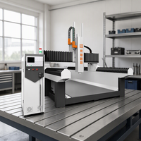 Machine de fraisage CNC 3 axes robuste avec table de travail à rainures en T pour les travaux de fabrication de modèles composites dans le secteur aérospatial et des transports ferroviaires
