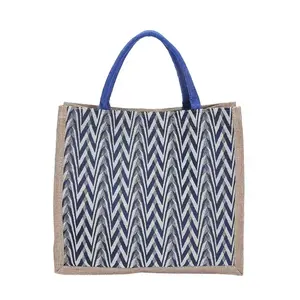 Mode promotionnelle toile de Jute polyvalente motif ethnique cadeau de bienvenue événement sac fourre-tout réutilisable fait à la main marque sacs de Jute