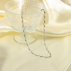 Nouveau Collier Chaîne Maillons Banane en Acier Inoxydable Poli Miroir de Designer Canadien, Créatif <span class=keywords><strong>Argent</strong></span>é pour Hommes et Femmes, Bijou Classique - Product Image 6
