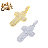 Collier pendentif croix double couche style hip-hop entièrement serti de zircons cubiques taille baguette, accessoire de rap pour homme